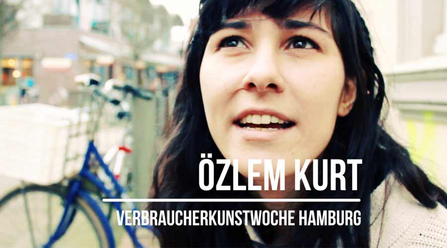 Interview: Özlem Kurt über Kleidertausch, Second Hand und Kleiderkreisläufe